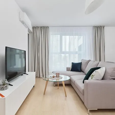 Apartmán Prestige Gwiazdzista With Free Garage In By Renters Vratislav
