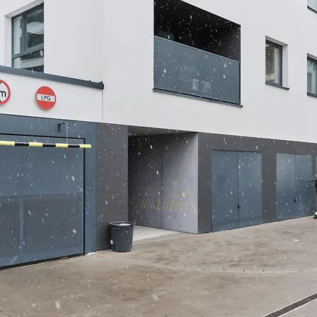 Apartmán Prestige Gwiazdzista With Free Garage In By Renters