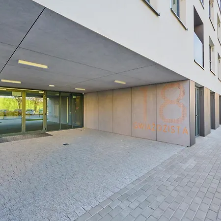 Prestige Gwiazdzista With Free Garage In By Renters *
